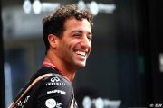 Ricciardo expects to 'learn' from Ocon