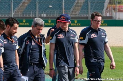 Verstappen veut des podiums en 2016 et un top team en 2017
