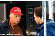Mercedes denies reneging on Red Bull deal