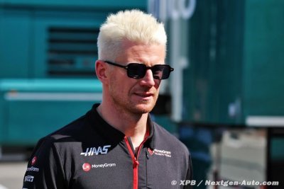 Hulkenberg dévoile son nouveau look ’Barbie et Ken’ dans le paddock hongrois