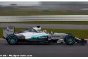 Mercedes lance sa W06