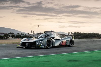 Officiel&nbsp;: Enfin dévoilée avec sa livrée, la Peugeot 9X8 débutera dès juillet à Monza