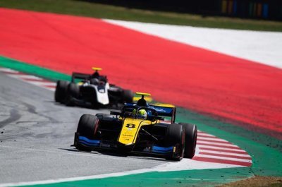 Sochi, Race 2: Defensive masterclass seals Ghiotto victory in Sochi Sprint