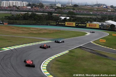 Irvine ne regarde plus la F1, un sport ‘monotone’ qui ‘l’ennuie’