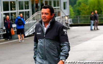 La McLaren MP4-30 passe les crashs tests, Honda résout ses problèmes