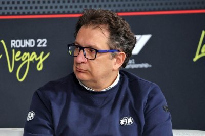 Drivers count down sessions as ground-effect era ends