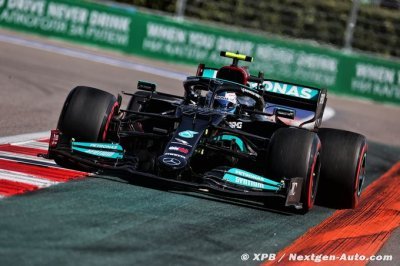 Sochi, FP2: Bottas continues to set the pace, Verstappen takes power unit penalty