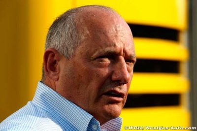 Dennis’ long McLaren reign to end - reports