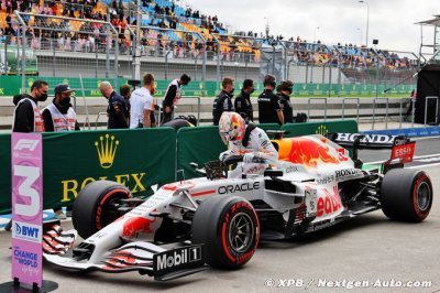 Verstappen ne pense pas avoir le rythme pour battre Mercedes F1 demain