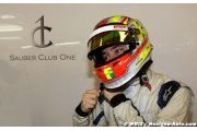 Tester Frijns to focus on Sauber test role