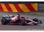 Photos - La Ferrari SF-25 en piste à Fiorano