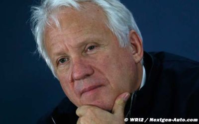 Whiting fait le point sur l’interdiction de certains messages radio