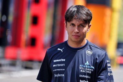 Albon&nbsp;: la F1 est devenue ’un sport de contact’ à cause des règles de la FIA