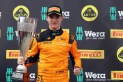 Officiel : McLaren F1 et Verstappen annoncent une collaboration surprise !