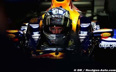 Vettel tops second Singapore practice