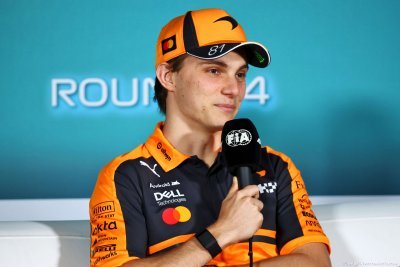 Repasser sous les 700 kilos&nbsp;: Piastri appelle à alléger davantage les Formule 1