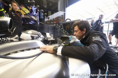 Wolff&nbsp;: Mercedes a besoin de stress et d’une attitude positive