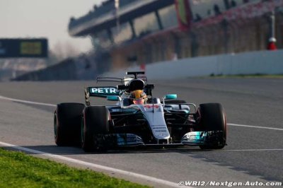 Hamilton&nbsp;: Les courses ne deviendront pas plus excitantes en 2017