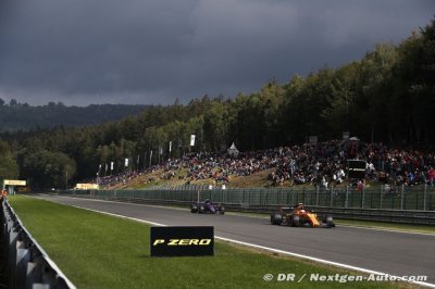 McLaren’s de Ferran hints Vandoorne could lose seat