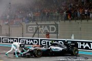 Ecclestone : Pourquoi Rosberg aurait-il dû continuer ? 