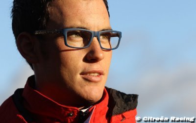 Makinen helps Neuville prepare for Sweden