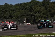 Ex-drivers doubt Bottas will lose Mercedes seat