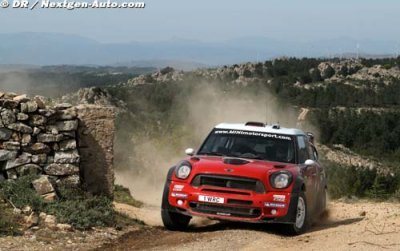Les pilotes MINI en reconnaissance en Grèce
