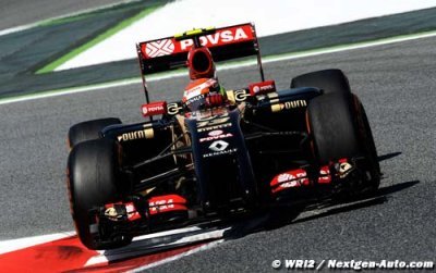 Maldonado quickest for Lotus on day two of Barcelona test