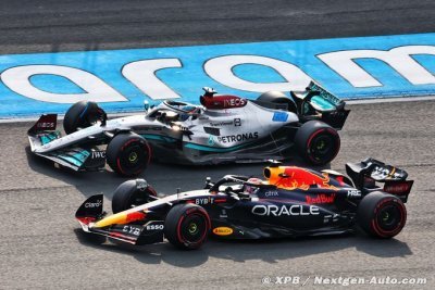 Hill prédit une victoire de Mercedes F1 en cas de ’course folle’