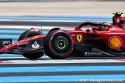 Sainz 'frustré' mais 'heureux' d'avoir aidé Leclerc à décrocher la pole