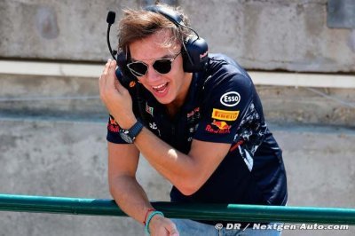 Official: Pierre Gasly to drive with Scuderia Toro Rosso
