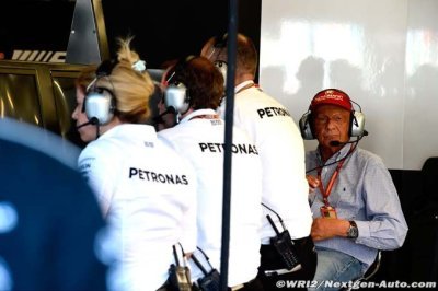 Family to return Lauda’s team stake to Mercedes