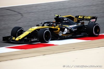Sainz&nbsp;: Les trois premières courses ont été assez positives