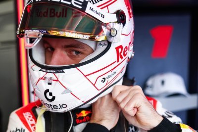 Verstappen hints at GT3 if Red Bull falters in 2026