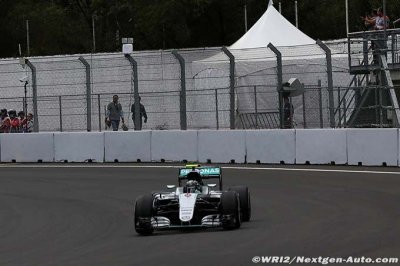 Rosberg should target win, title in Brazil - Berger