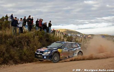 Pologne&nbsp;: Ogier en tête du shakedown, Meeke en tonneaux