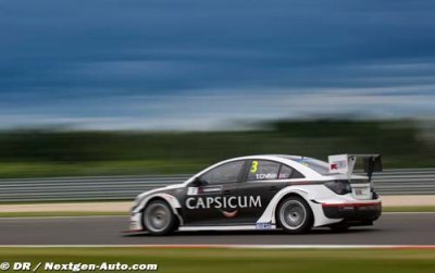 Tom Chilton décroche une pole surprise à Pékin