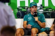 Alonso fustige les critiques sur ses choix d'équipes en F1