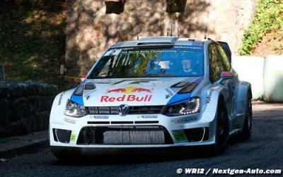 Volkswagen extends double lead in France