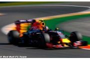 Kvyat volait en fin de course !