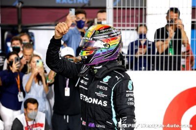 Wolff&nbsp;: Lewis, le ’super héros’, a piloté en patron au Qatar