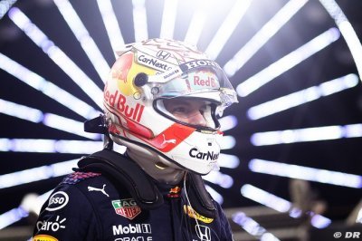 Verstappen est heureux d’être en pole et loue sa préparation