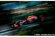 Ricciardo et Kvyat sur le podium en pensant à Bianchi