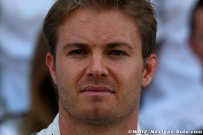 Rosberg ’curious’ to watch successor Bottas