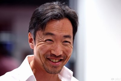 Haas boss says Cadillac recruiting with ’high salaries’