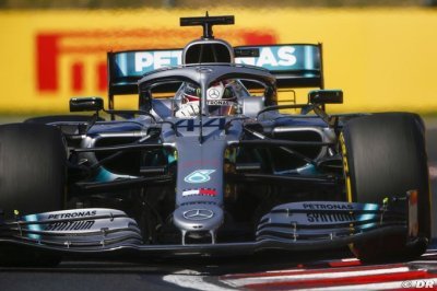 Hamilton&nbsp;: Mercedes travaille dur pour rattraper Ferrari