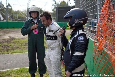 No surprise Alonso ’aching’ after crash - doctor