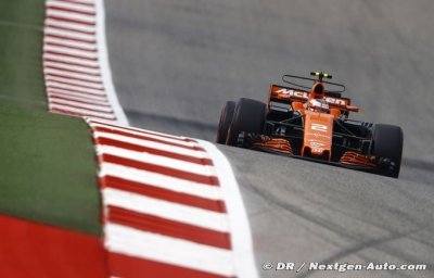 Vandoorne privé du nouvel aileron avant par Alonso