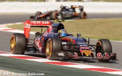 Sainz conserve la 9ème place devant Kvyat