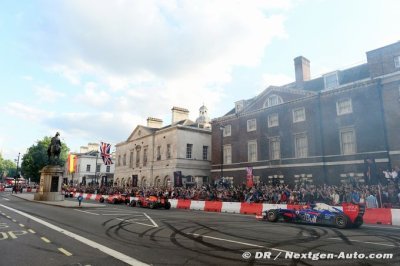 Les démos de F1 se feront avec des voitures actuelles mais...